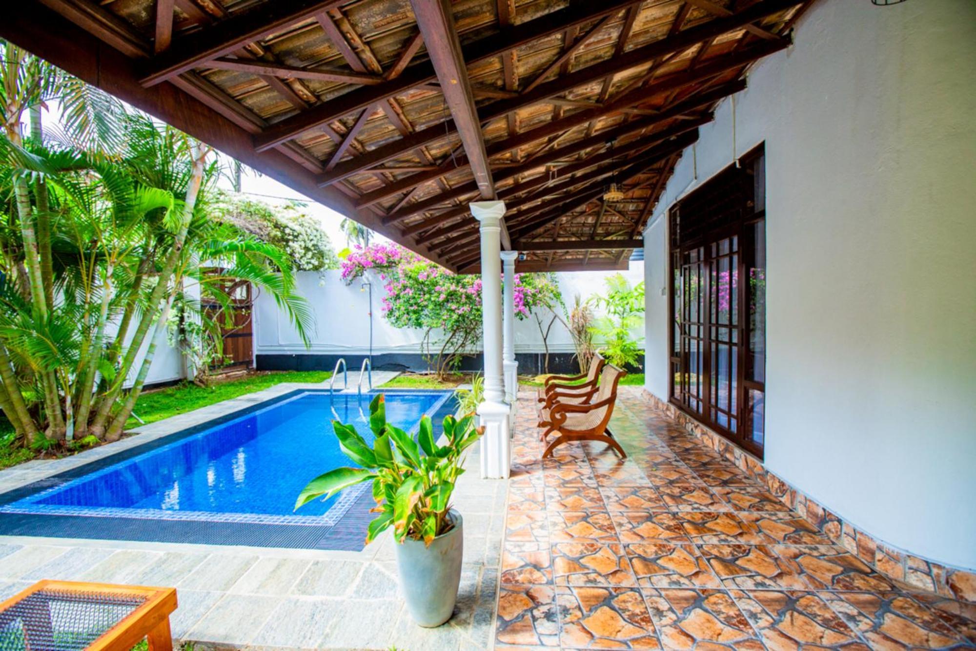 Nibbana Mirissa Hotel Exterior foto